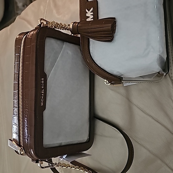 Clear MK crossbody with tassel (NEW w tag) and clear MK cosmetic bag (NEW w tag) - Picture 2 of 3